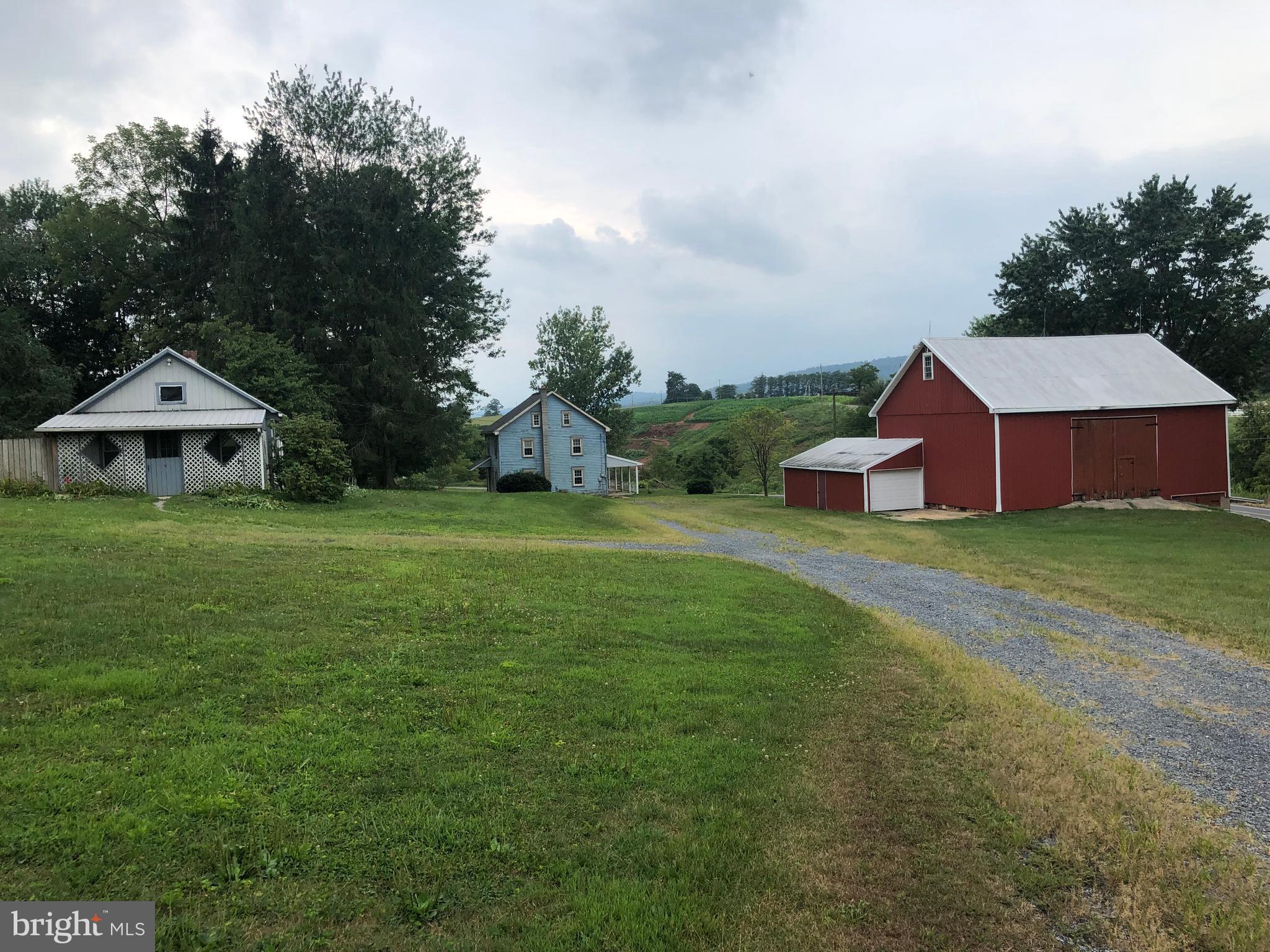 11 Binder Road Stevens, PA 17578 - Photo 1 of 20 11 Binder Road, 2 homes/ bank barn