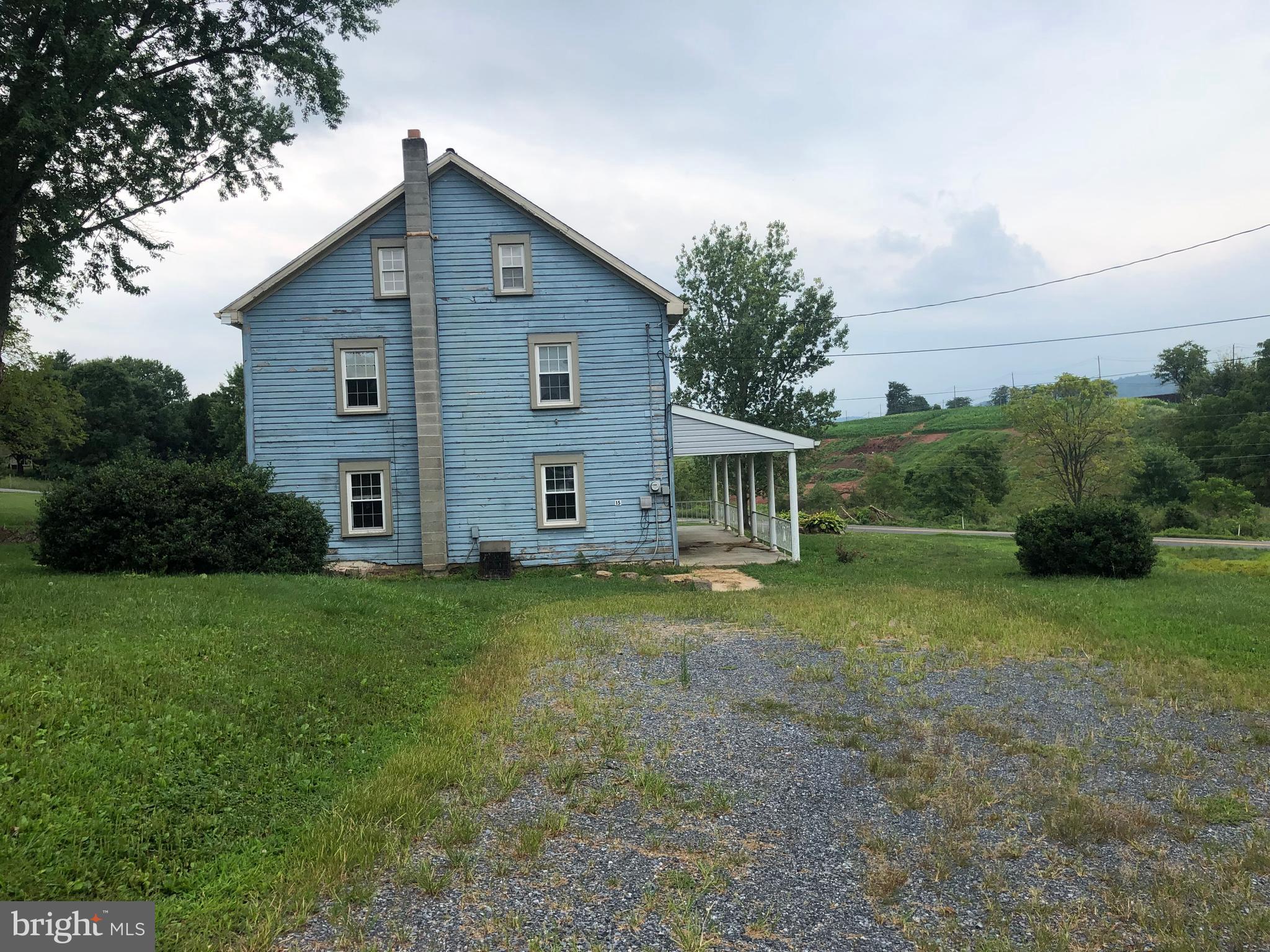 11 Binder Road Stevens, PA 17578 - Photo 3 of 20 Side of house