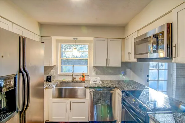 $319,900 | 5727 Northwest 34th Boulevard, Gainesville, FL 32653