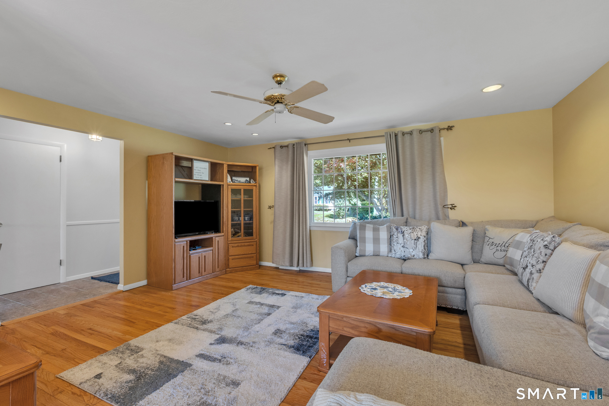 179 Kelly Road South Windsor, CT 06074 - Photo 11 of 28 Gallery Image 11