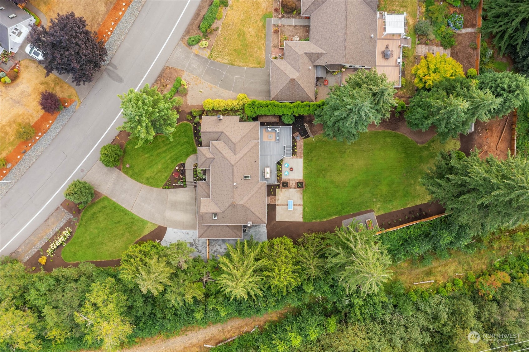 18604 29th Avenue Southeast Bothell, WA 98012 - Photo 38 of 40 an aerial view of a house