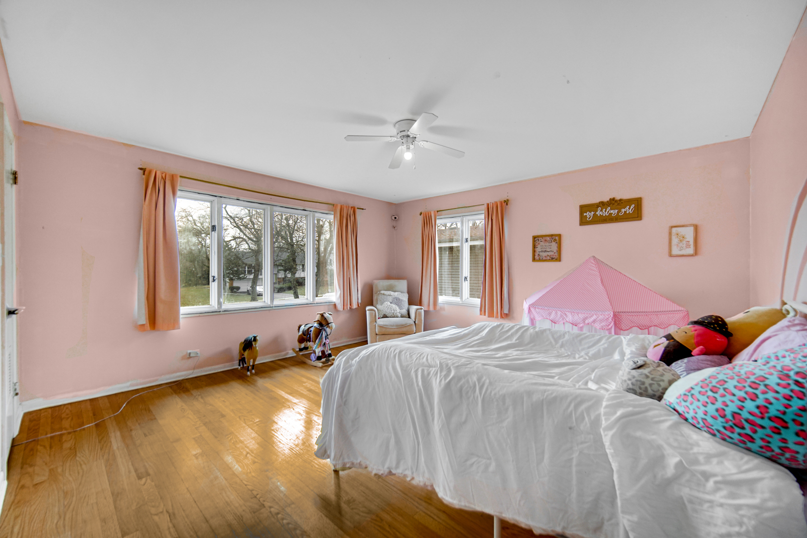 2945 Bob O Link Road Flossmoor, IL 60422 - Photo 19 of 24 a bed sitting in a bedroom next to a window
