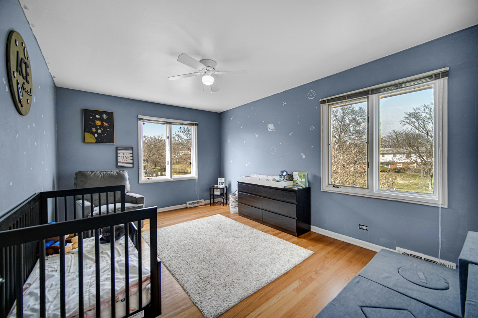 2945 Bob O Link Road Flossmoor, IL 60422 - Photo 20 of 24 a bedroom with furniture and a window