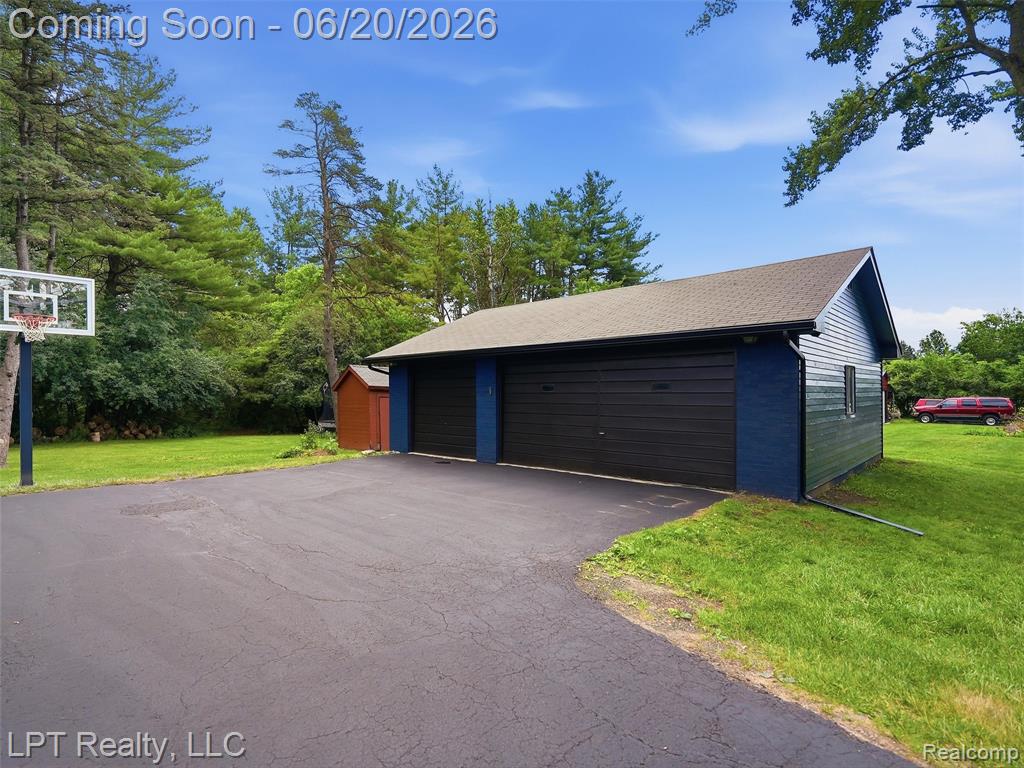 3700 Napier Road Canton, MI 48187 - Photo 25 of 27