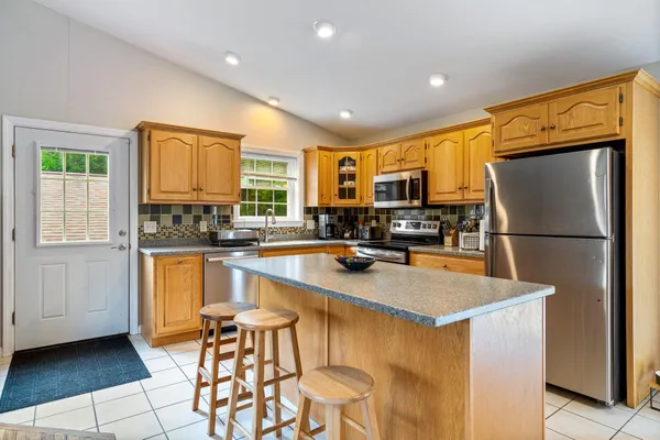 $459,000 | 21 Seth's Way, West Gardiner, ME 04345