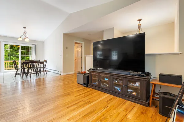 $459,000 | 21 Seth's Way, West Gardiner, ME 04345