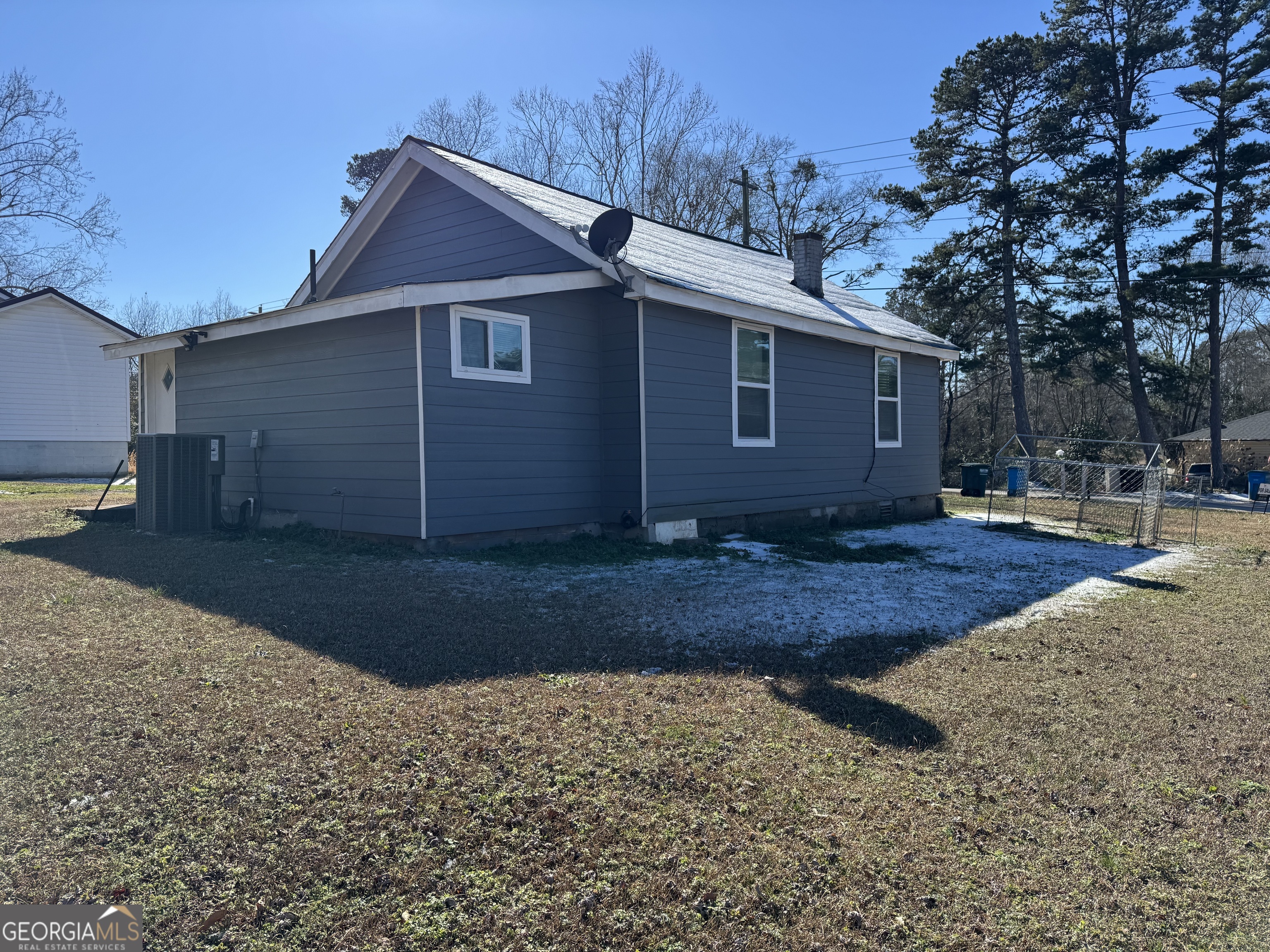 406 Shankle Road Commerce, GA 30529 - Photo 18 of 19 a view of a backyard of the house