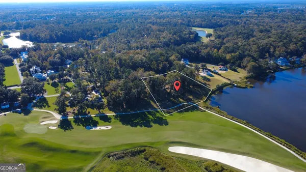 a view of a tennis court