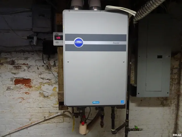 $189,900 | 522 North State Street, Geneseo, IL 61254