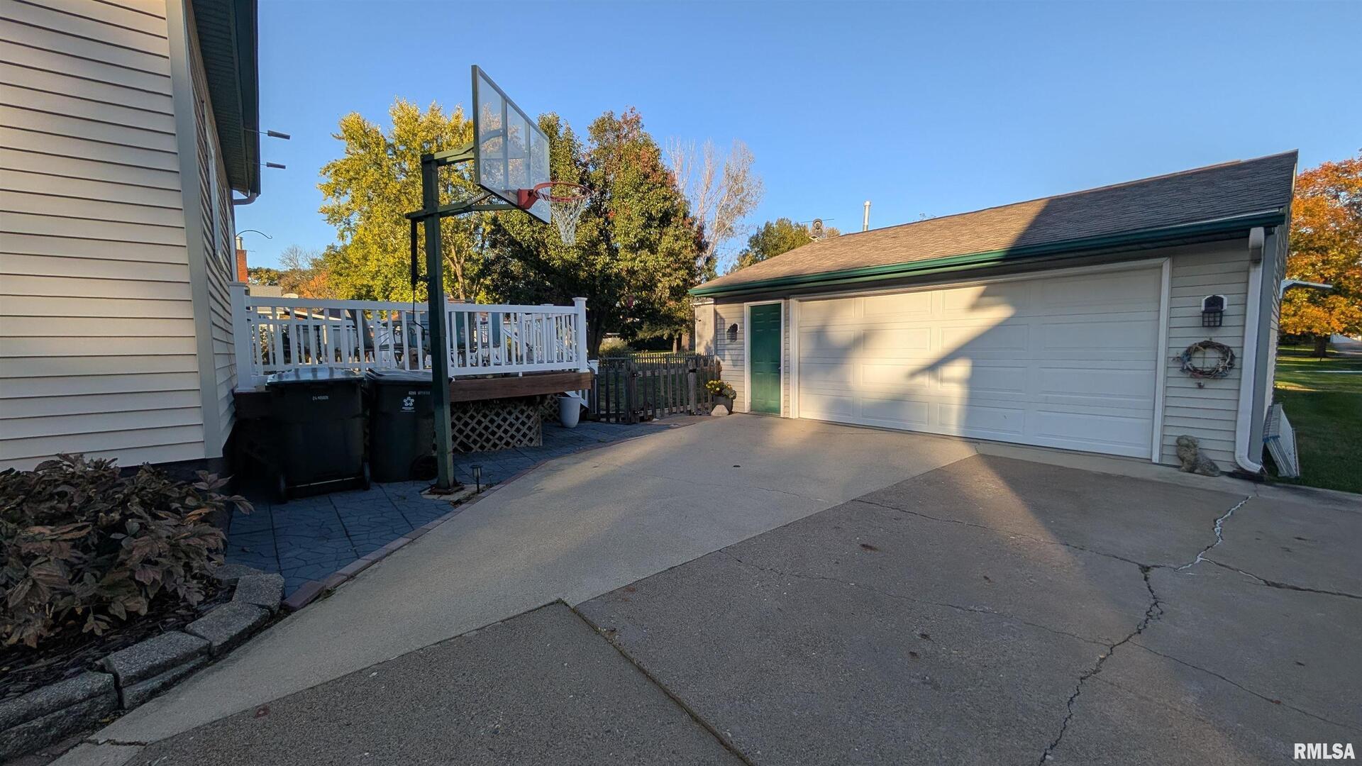 522 North State Street Geneseo, IL 61254 - Photo 5 of 34