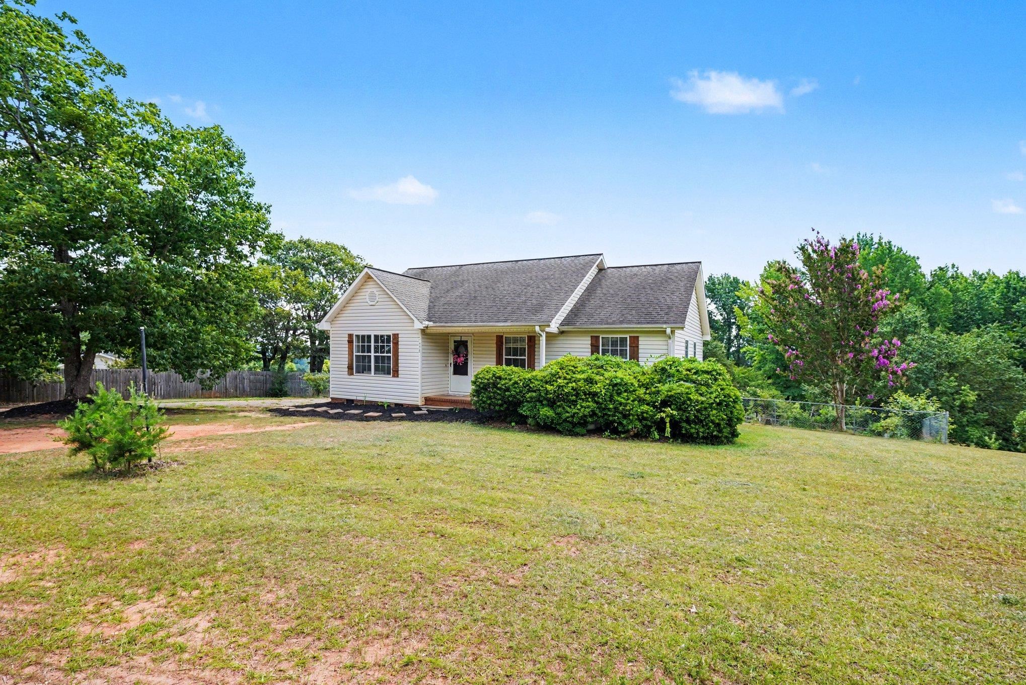 778 Windmill Hill Road Inman, SC 29349 - Photo 2 of 33