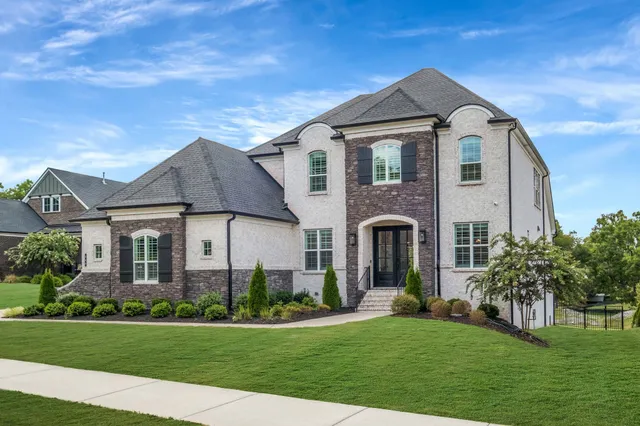 $1,454,900 | 660 Concord Drive, Gallatin, TN 37066
