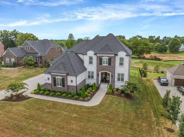 $1,454,900 | 660 Concord Drive, Gallatin, TN 37066