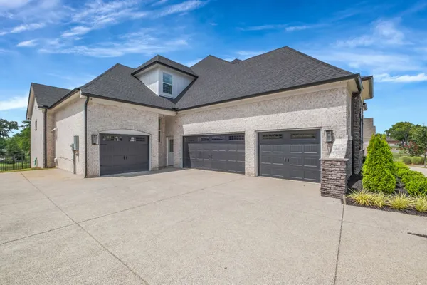 $1,454,900 | 660 Concord Drive, Gallatin, TN 37066