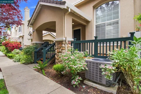 $949,000 | 203 Swan Court, Danville, CA 94506