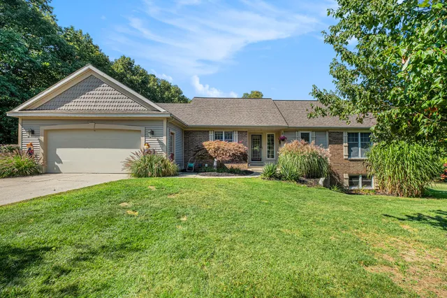 $620,000 | 8687 North Division Avenue, Sparta, MI 49345