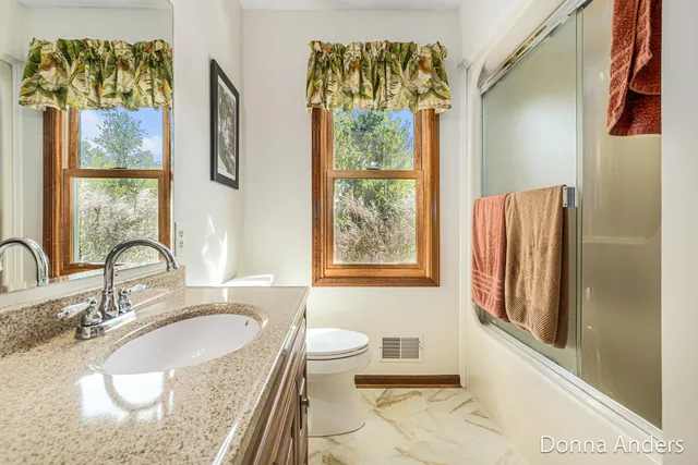 $620,000 | 8687 North Division Avenue, Sparta, MI 49345