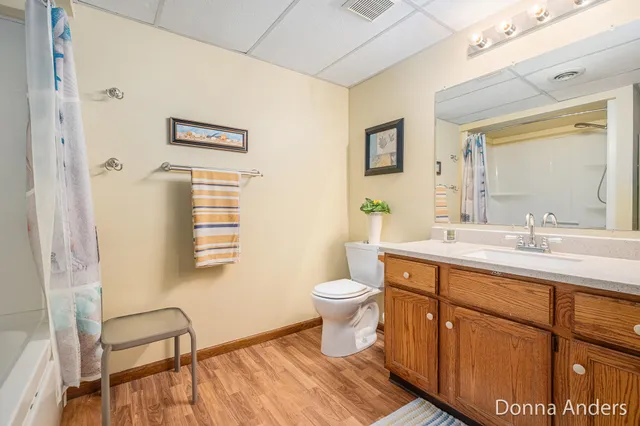 $620,000 | 8687 North Division Avenue, Sparta, MI 49345