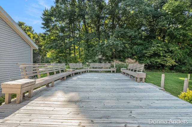 $620,000 | 8687 North Division Avenue, Sparta, MI 49345