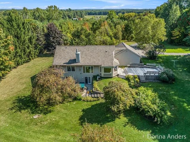 $620,000 | 8687 North Division Avenue, Sparta, MI 49345