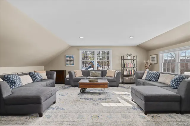 $1,275,000 | 288 Todd Road, Katonah, NY 10536