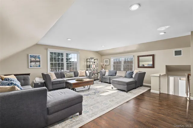 $1,275,000 | 288 Todd Road, Katonah, NY 10536