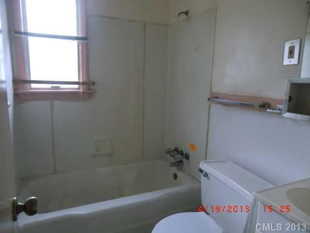 3100 Minnesota Road, Unit 3100 Charlotte, NC 28208 - Photo 8 of 9 Gallery Image 8