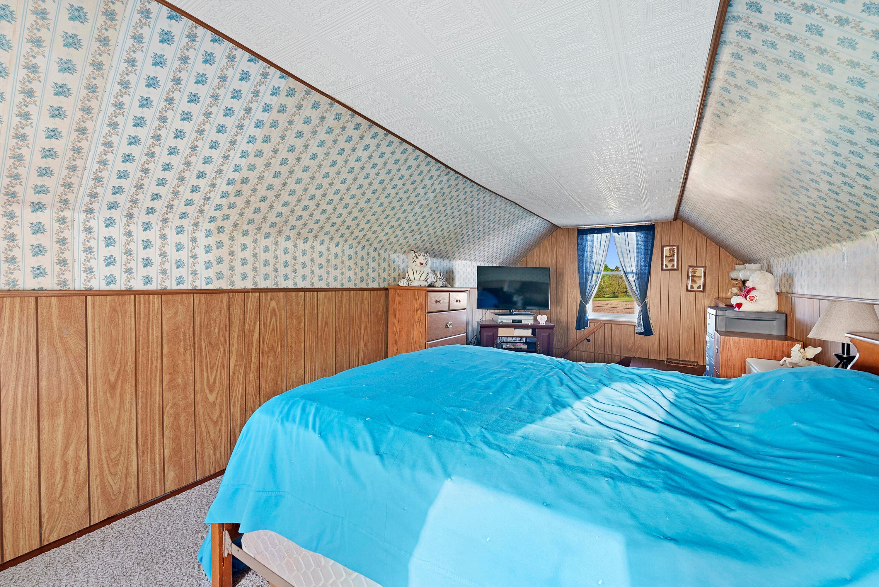 14161 Miller Road Richwood, OH 43344 - Photo 19 of 38 2nd Floor Bedroom