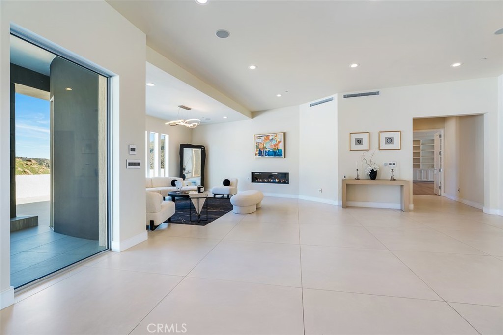 109 Buckskin Road Bell Canyon, CA 91307 - Photo 14 of 57