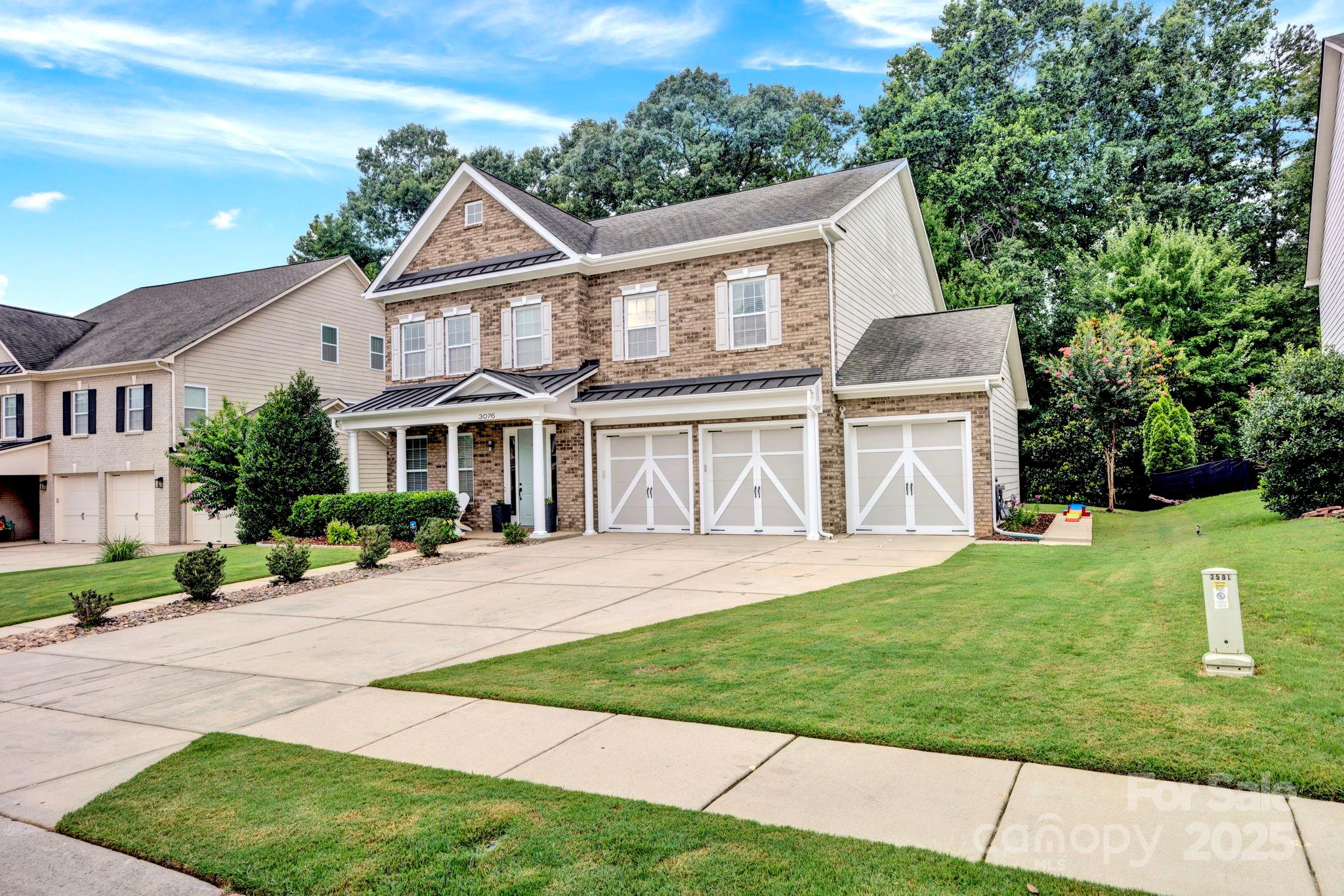 3076 Amaranth Drive Tega Cay, SC 29708 - Photo 3 of 39 Gallery Image 3