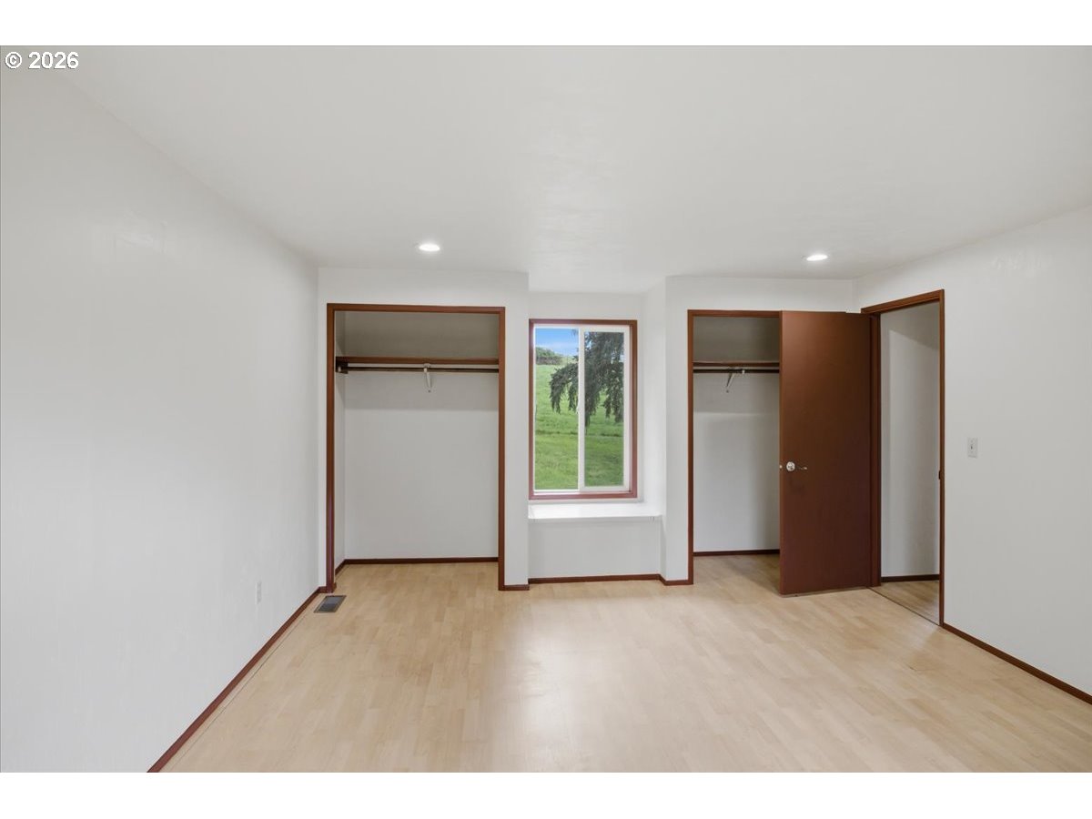 26520 Fern Ridge Road Sweet Home, OR 97386 - Photo 14 of 48