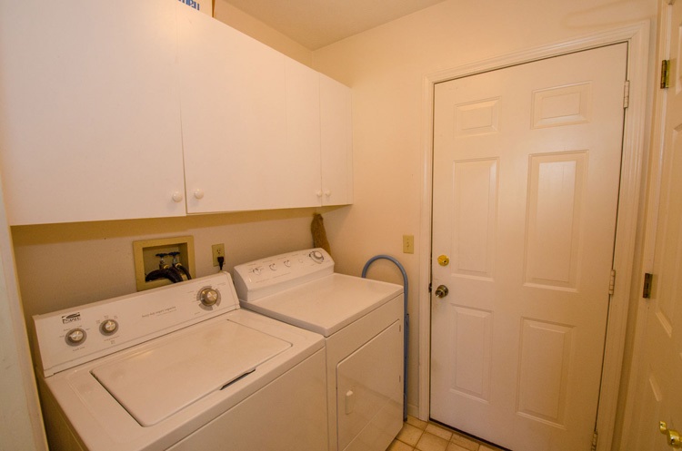 1033 Johnson Road South Bend, IN 46614 - Photo 18 of 36