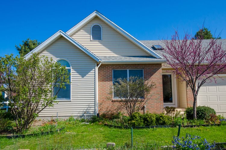 1033 Johnson Road South Bend, IN 46614 - Photo 7 of 36