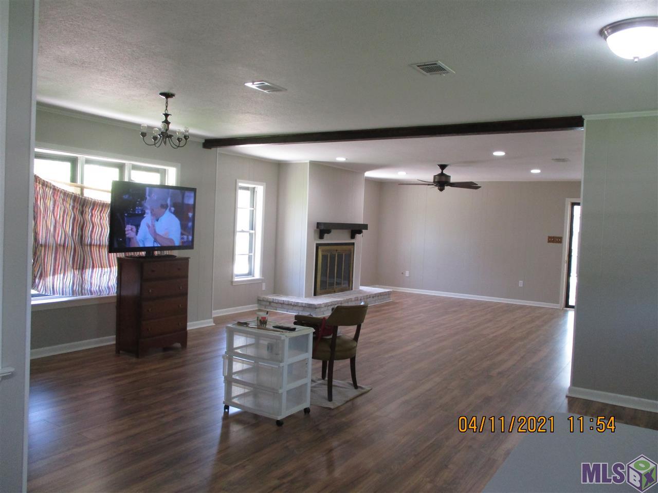 4063 Dickinson Road Lakeland, LA 70752 - Photo 5 of 11 Gallery Image 5
