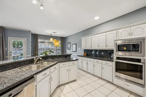 $749,900 | 6313 Thornbranch Drive, Plano, TX 75093