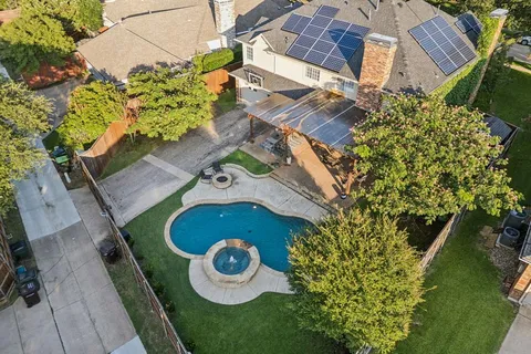 $749,900 | 6313 Thornbranch Drive, Plano, TX 75093