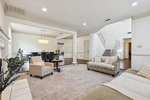 $749,900 | 6313 Thornbranch Drive, Plano, TX 75093