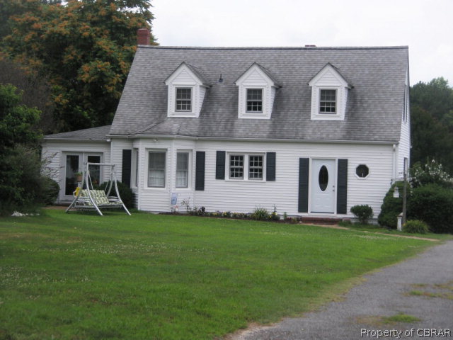 4714 Clay Bank Road Gloucester, VA 23061 - Photo 2 of 13