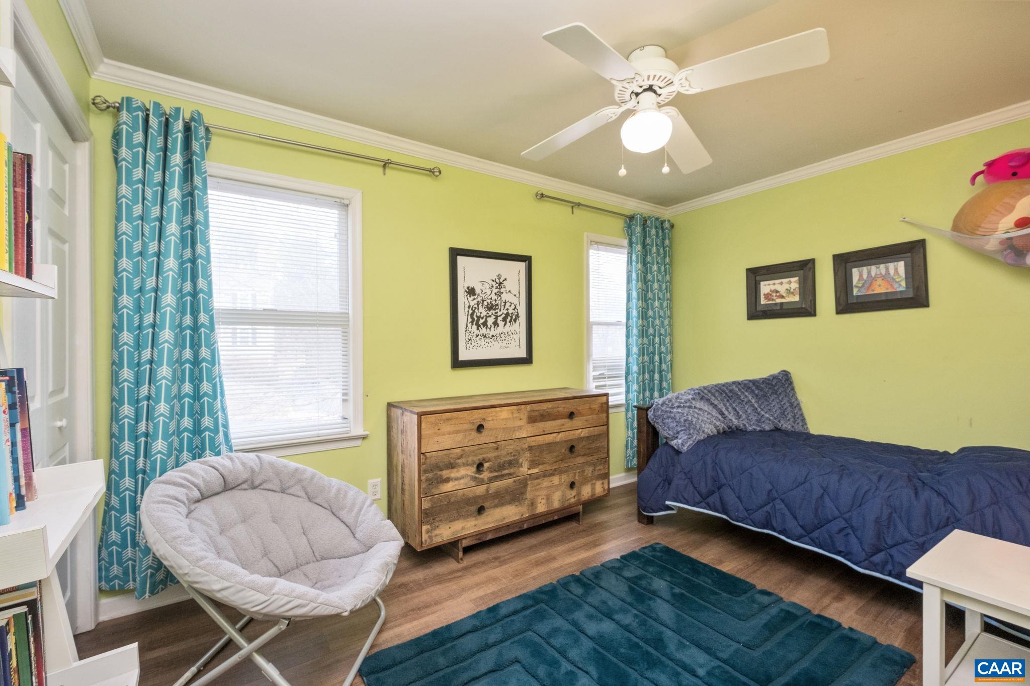 1143 Raintree Drive Charlottesville, VA 22901 - Photo 21 of 49 a living room with furniture and a window