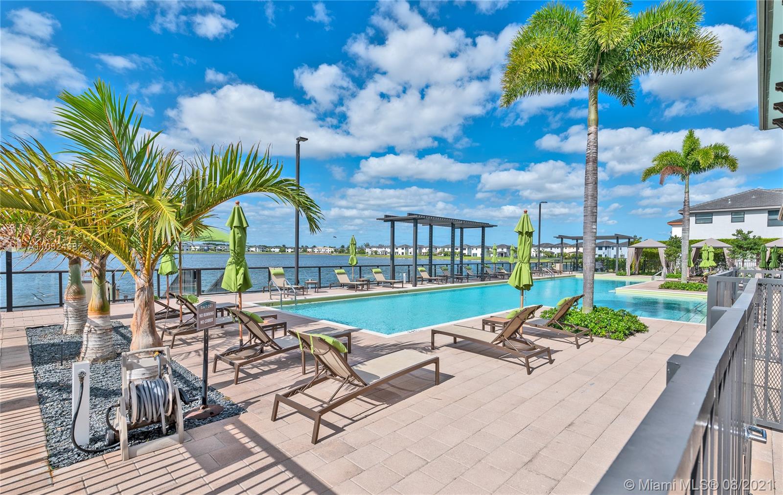 Miami Lakes Miami Lakes, FL 33018 - Photo 21 of 25