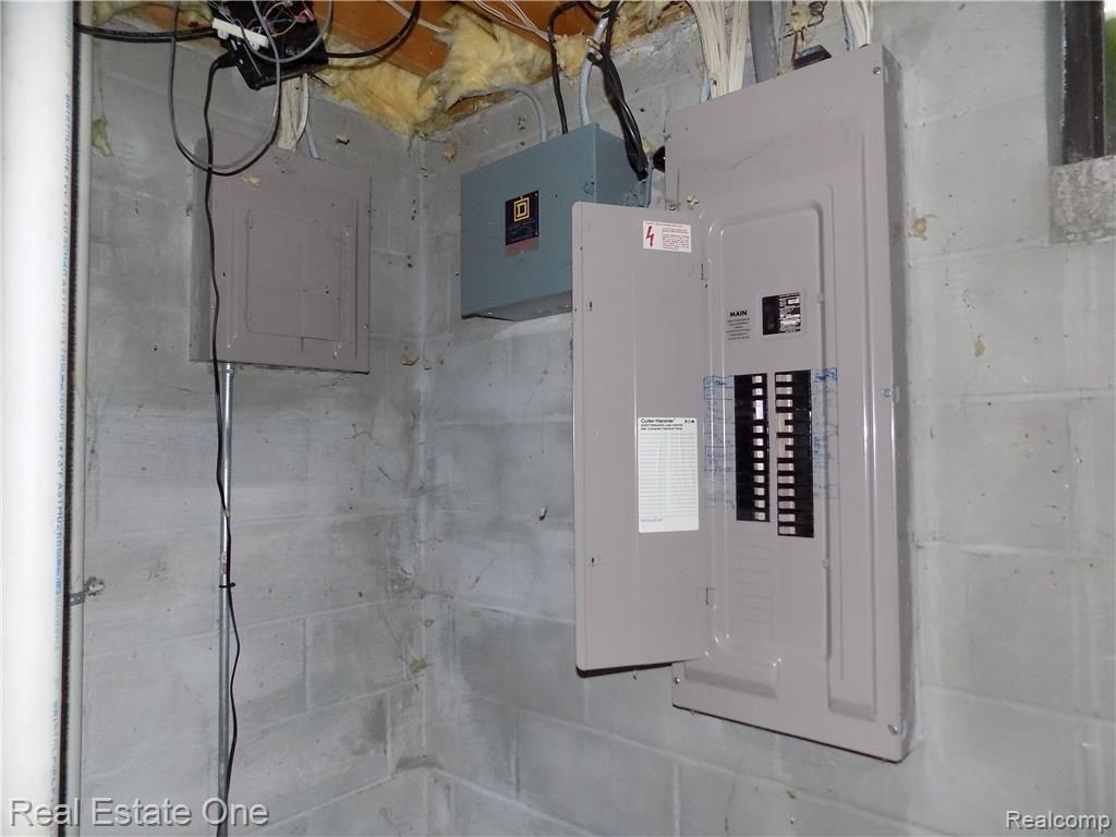 4650 Clyde Road Holly, MI 48442 - Photo 58 of 68 Main electrical panel in basement - lots of expansion room