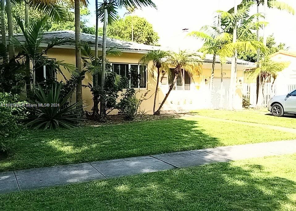 610 Southwest 25th Road Miami, FL 33129 - Photo 22 of 30 a view of a backyard