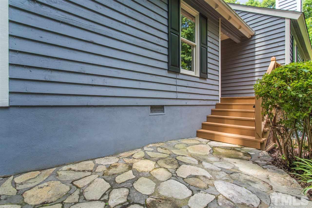 199 Booth Road Chapel Hill, NC 27516 - Photo 9 of 30 Gallery Image 9