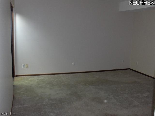 16585 Wren Road, Unit 4A Bainbridge, OH 44023 - Photo 8 of 14 Master bedroom