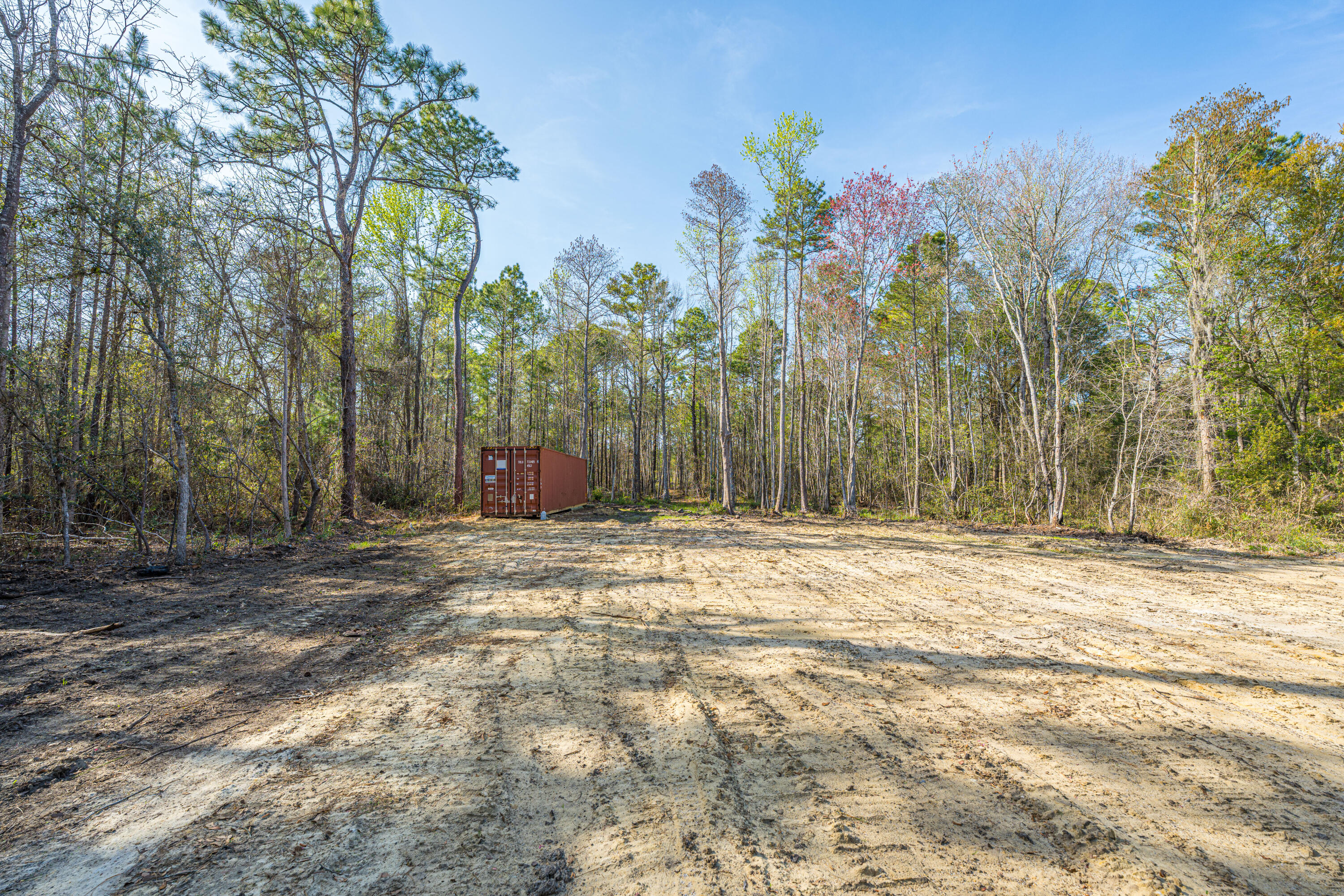 808 Society Road McClellanville, SC 29458 - Photo 5 of 50 808SocietyRd005