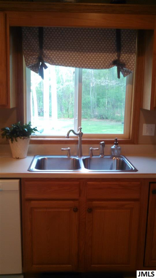 6732 Carter Road Spring Arbor, MI 49283 - Photo 16 of 36 Photo 16