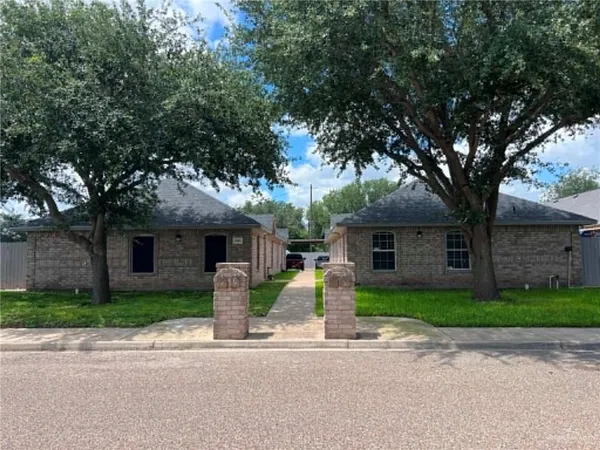$800 | 2206 Moonlight Lane, Unit 1, Edinburg, TX 78541