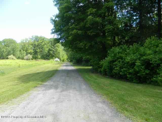 1555 Summit Lake Road Clarks Summit, PA 18411 - Photo 21 of 39 Gallery Image 21
