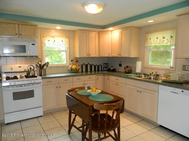1555 Summit Lake Road Clarks Summit, PA 18411 - Photo 8 of 39 Gallery Image 8