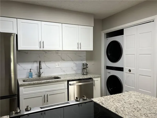 $1,400 | 5155 Roswell Road, Unit 6, Atlanta, GA 30342